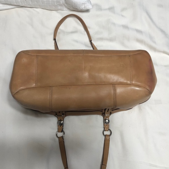 Coach Handbag - Picture 4 of 8